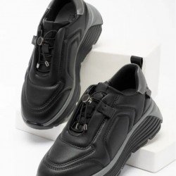 Кроссовки женские MADELLA, 36 размер