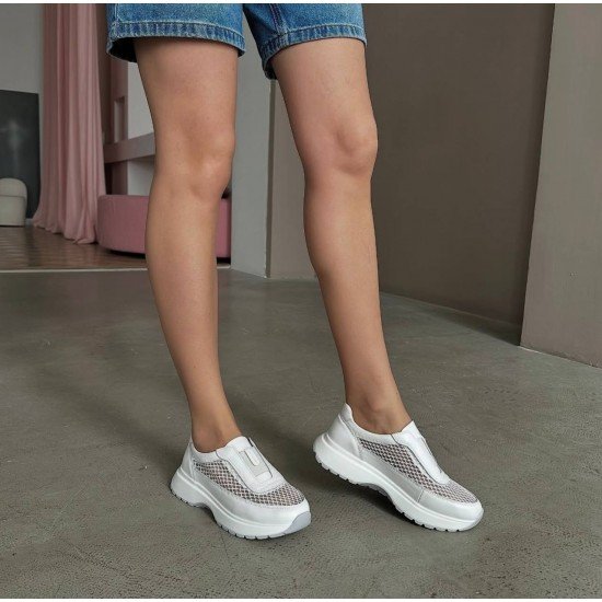 Кроссовки женские MADELLA, 36 размер