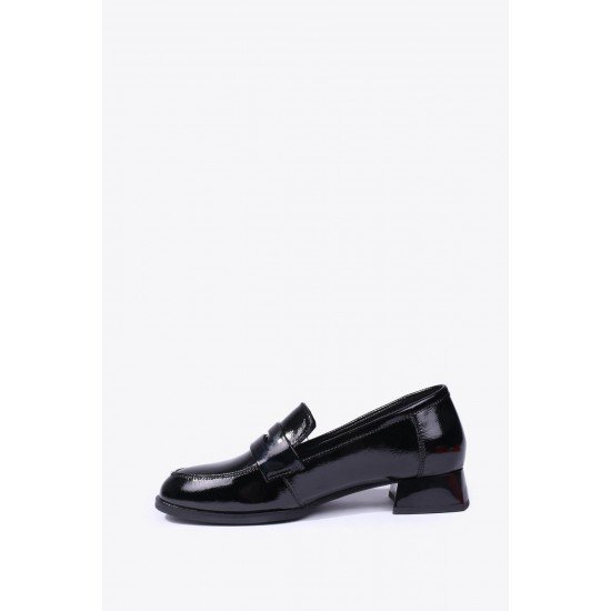 Лоферы женские TOFA, 39 размер Лоферы женские TOFA, 39 размер