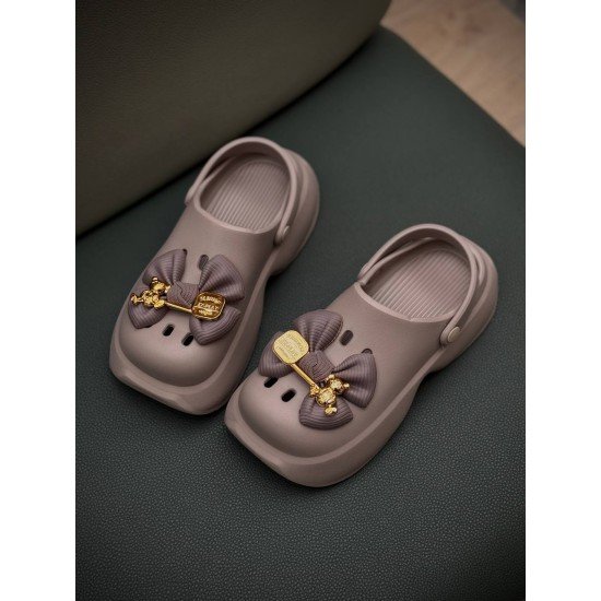 Шлепанцы женские SandM, 36 размер