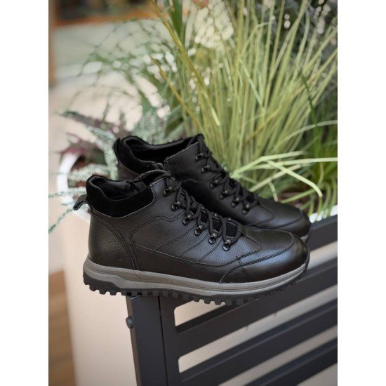 Ботинки мужские MARCO TREDI, 40 размер Ботинки мужские MARCO TREDI, 40 размер