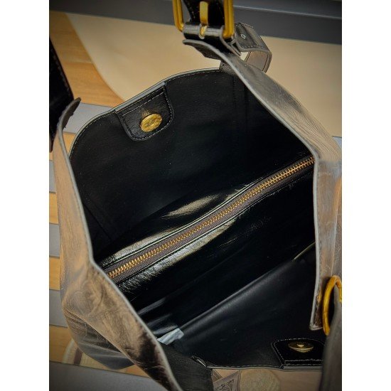 Сумка женская GOMILLI, черная