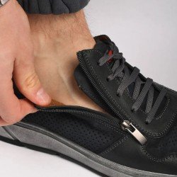 Кроссовки мужские TOFA, 40 размер